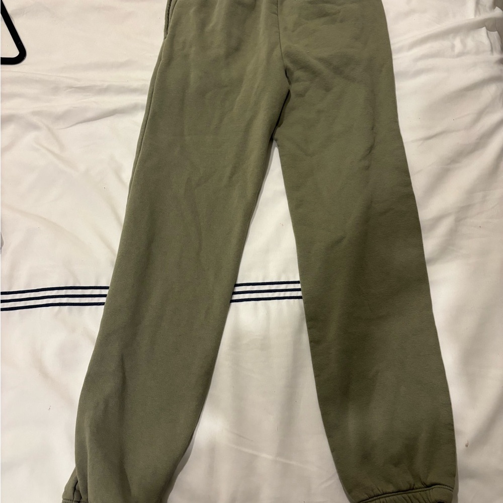 GAP Olive Green Jogger Pants ,size Boys 14-16